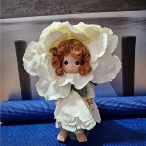 Precious Moments Flower Girl Figurine